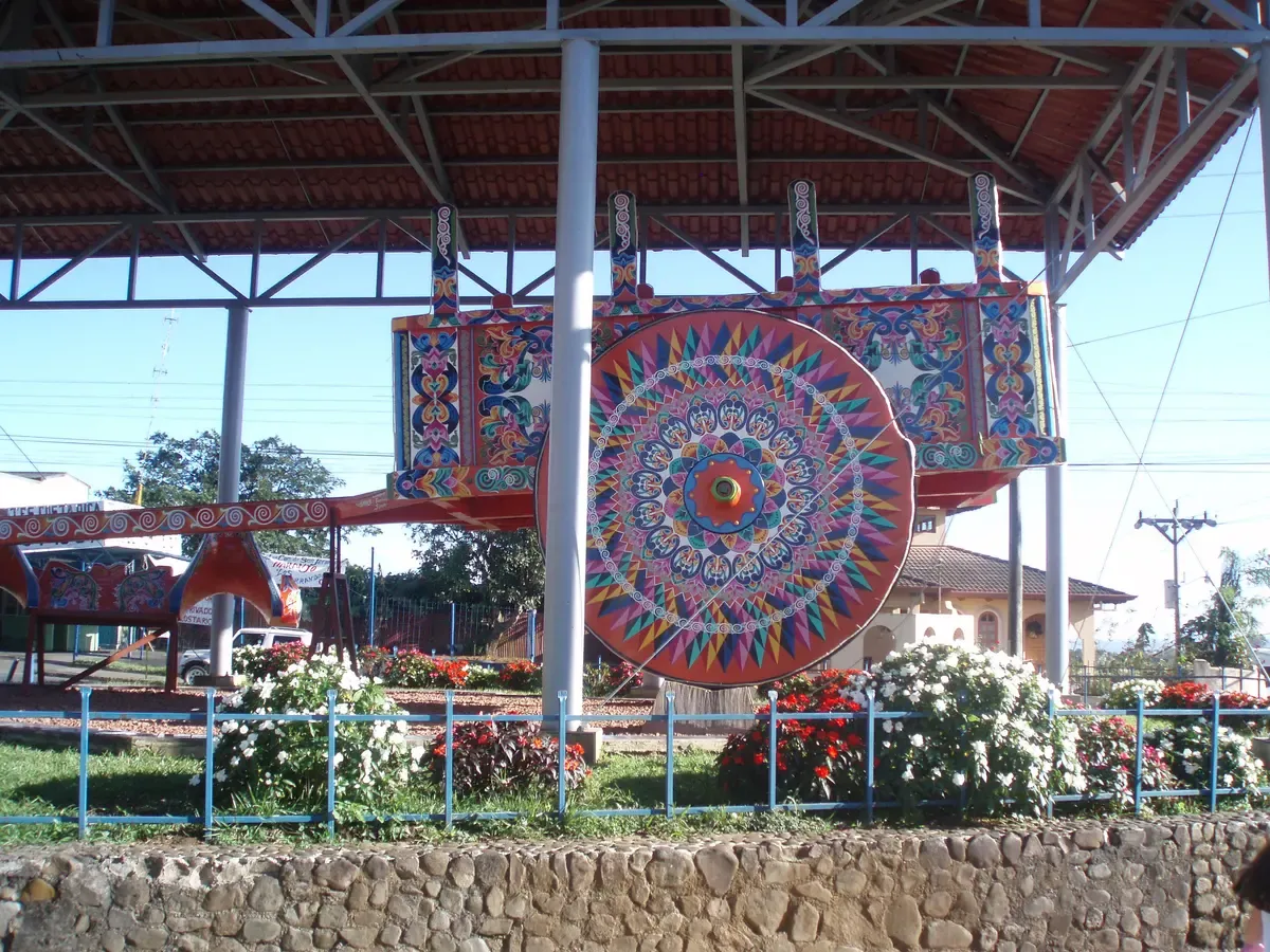 The giant painted oxcart in Sarchí, a stop on the Arenal Costa Rica hot springs tour from San José